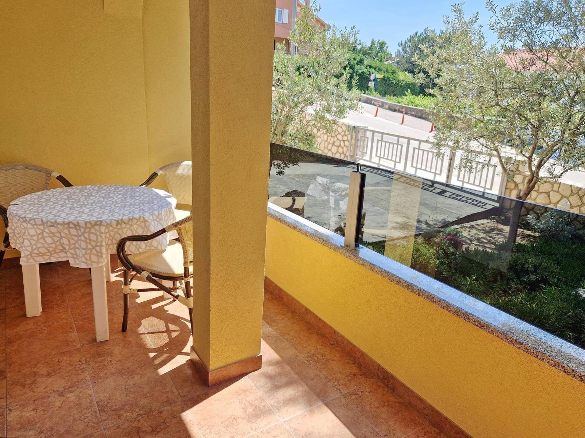 Sunshine Residence Baska 2 Exterior foto